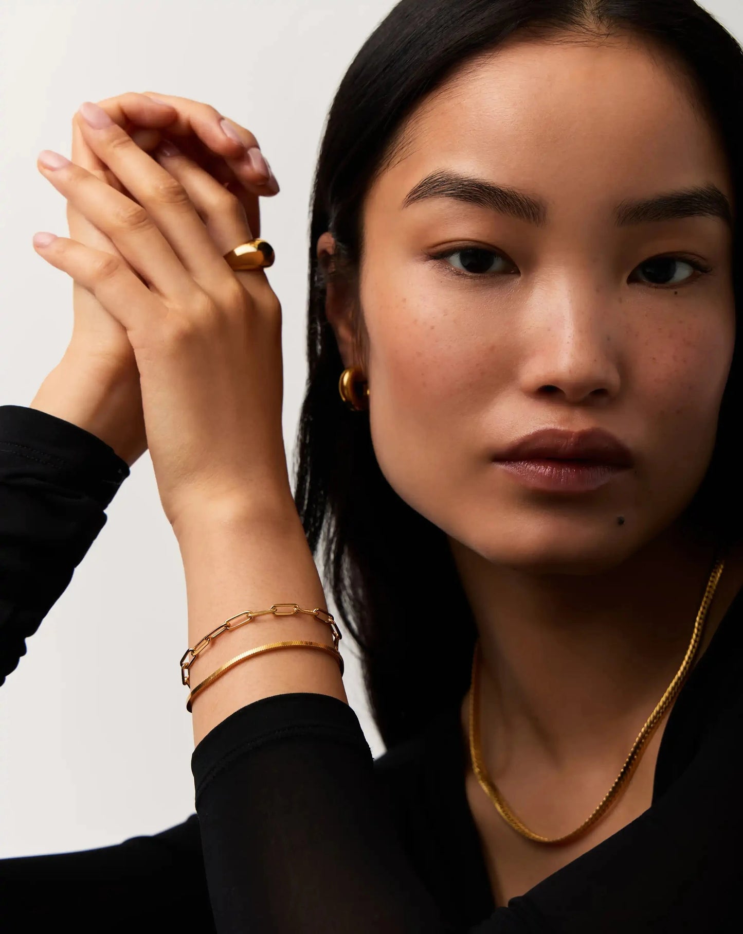 Classic Mini Paperclip Chain Bracelet | 18k Gold Plated Bracelets Missoma 