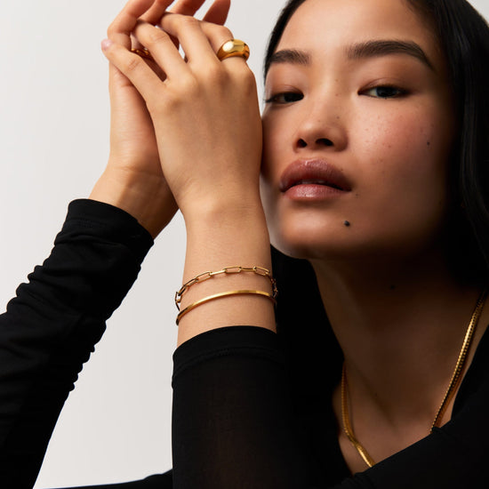 Classic Mini Paperclip Chain Bracelet | 18k Gold Plated Bracelets Missoma 