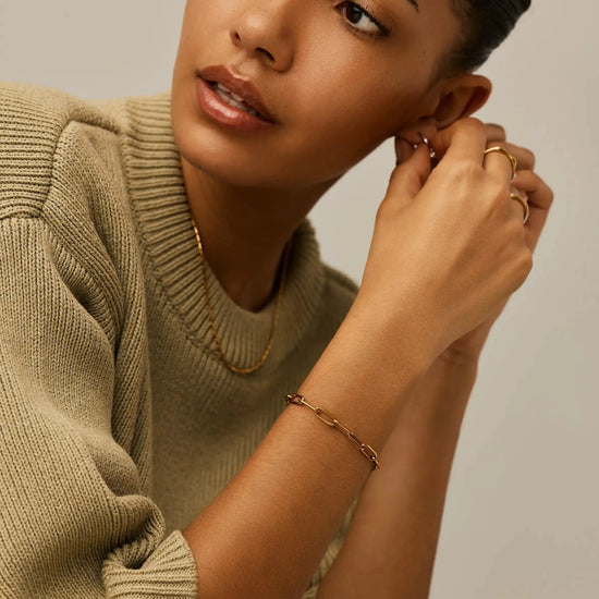 Classic Paperclip Chain Bracelet | 18k Gold Plated Bracelets Missoma 