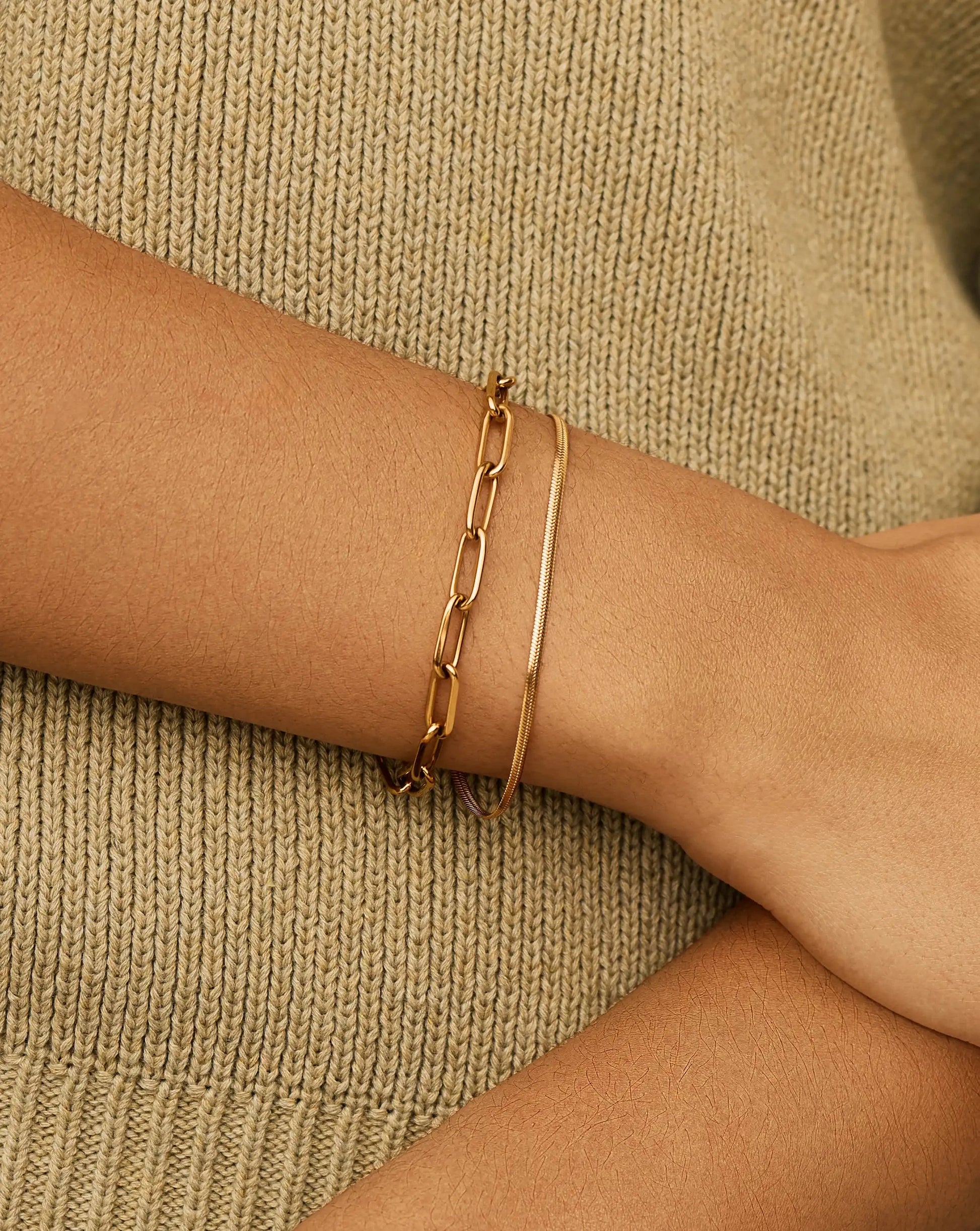 Classic Paperclip Chain Bracelet | 18k Gold Plated Bracelets Missoma 