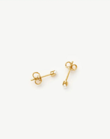 Classic Pearl Stud Earrings | 18k Gold Vermeil/Pearl Earrings Missoma 