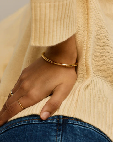 Classic Round Hinged Bangle | 18k Gold Plated Bracelets Missoma 