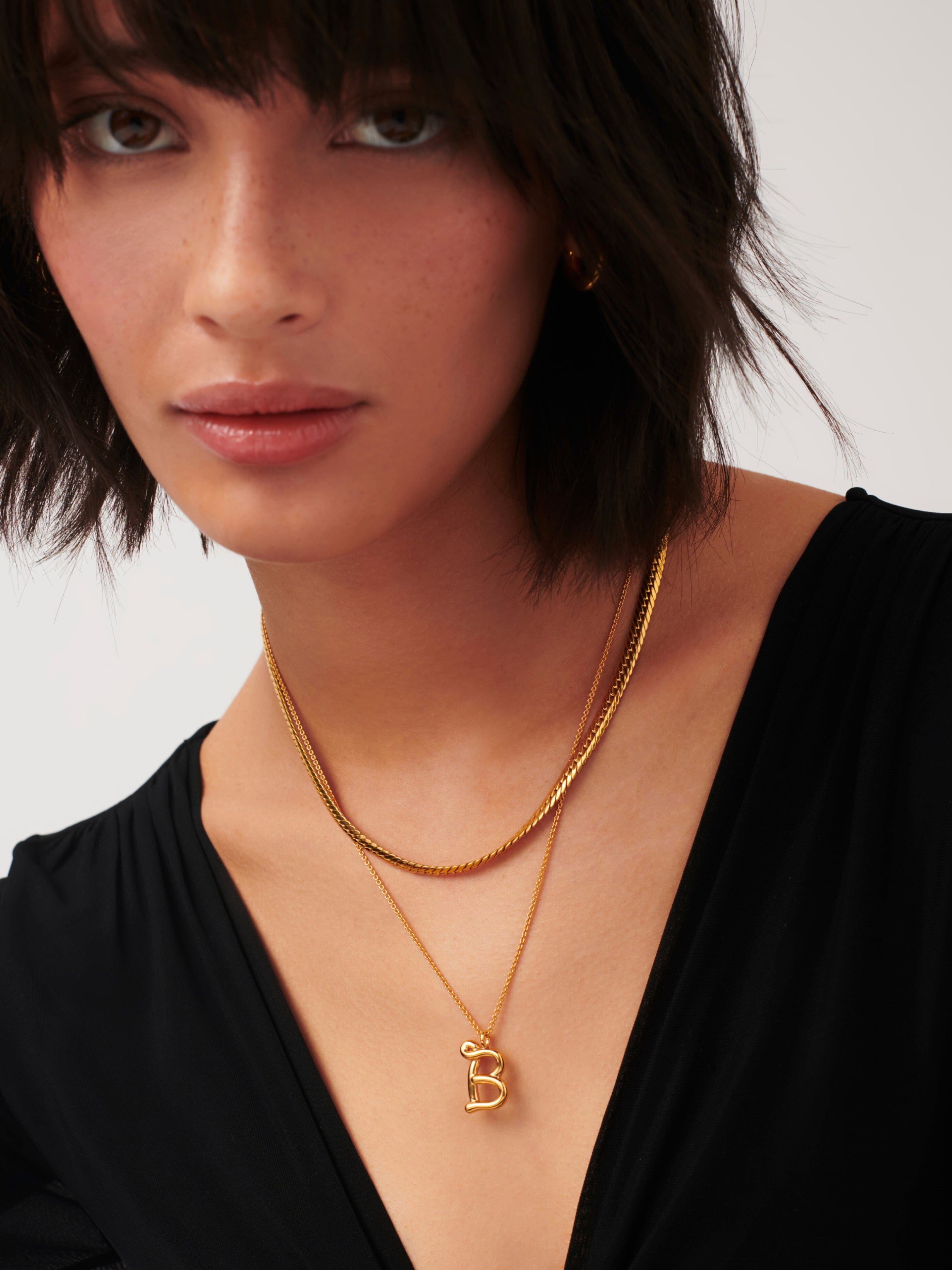 Curly Molten Initial Pendant Necklace - Initial B | 18k Gold Vermeil Necklaces Missoma 