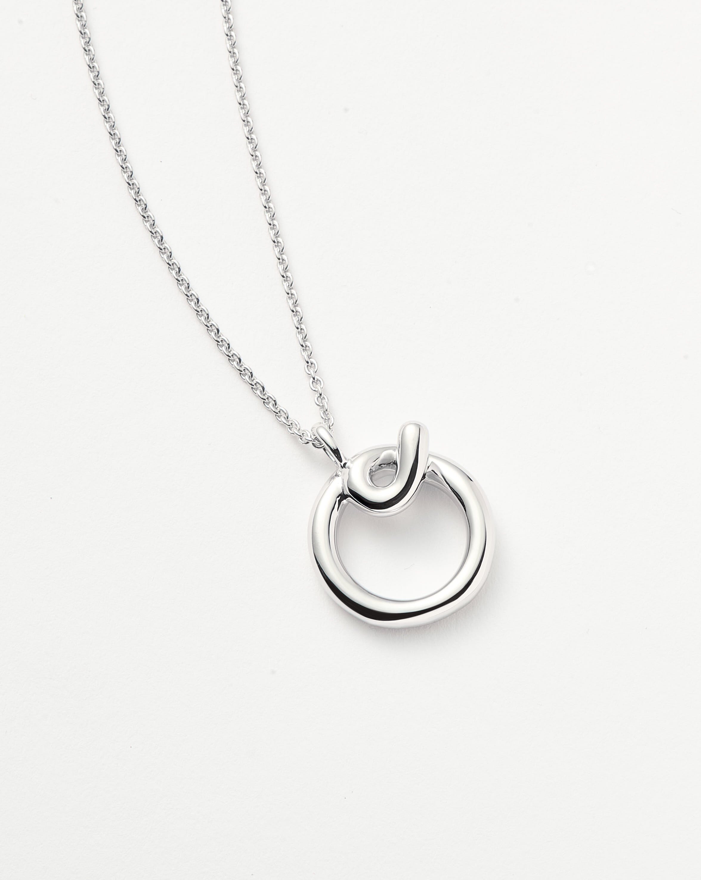 Curly Molten Initial Pendant Necklace - Initial O | Sterling Silver Necklaces Missoma 