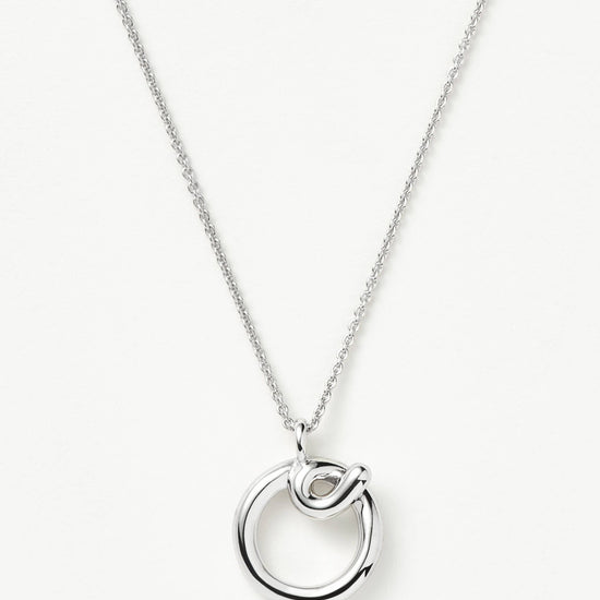 Curly Molten Initial Pendant Necklace - Initial O | Sterling Silver Necklaces Missoma 