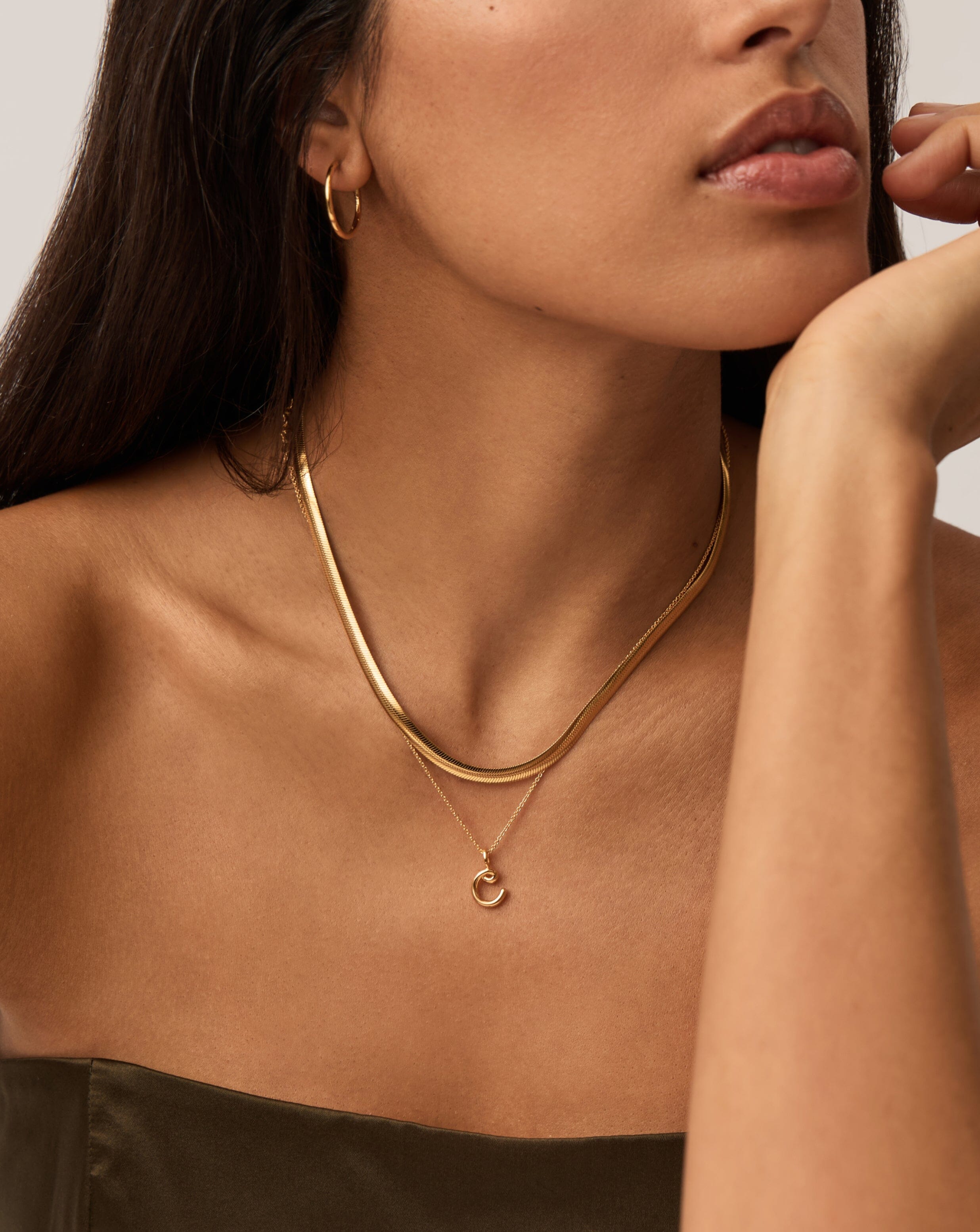 Curly Molten Mini Initial Necklace - C |18k Gold Vermeil Necklaces Missoma 