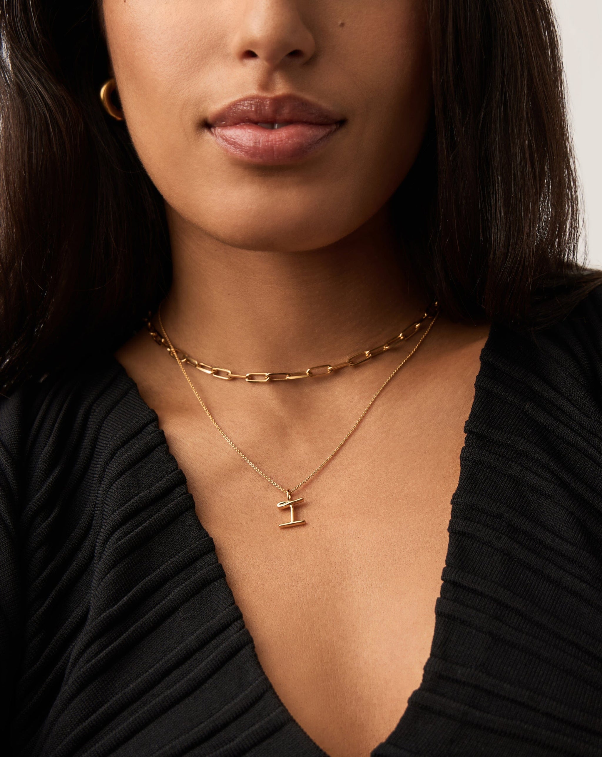 Curly Molten Mini Initial Necklace - I | 18k Gold Vermeil Necklaces Missoma 