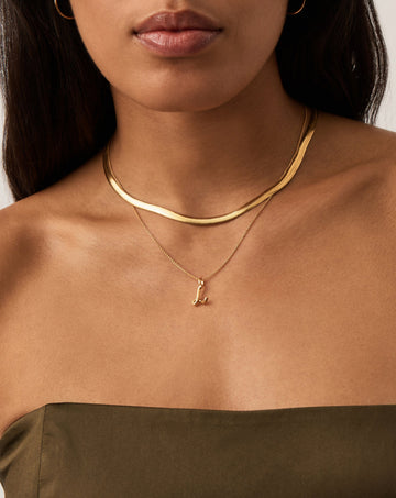 Curly Molten Mini Initial Necklace - L |18k Gold Vermeil Necklaces Missoma 