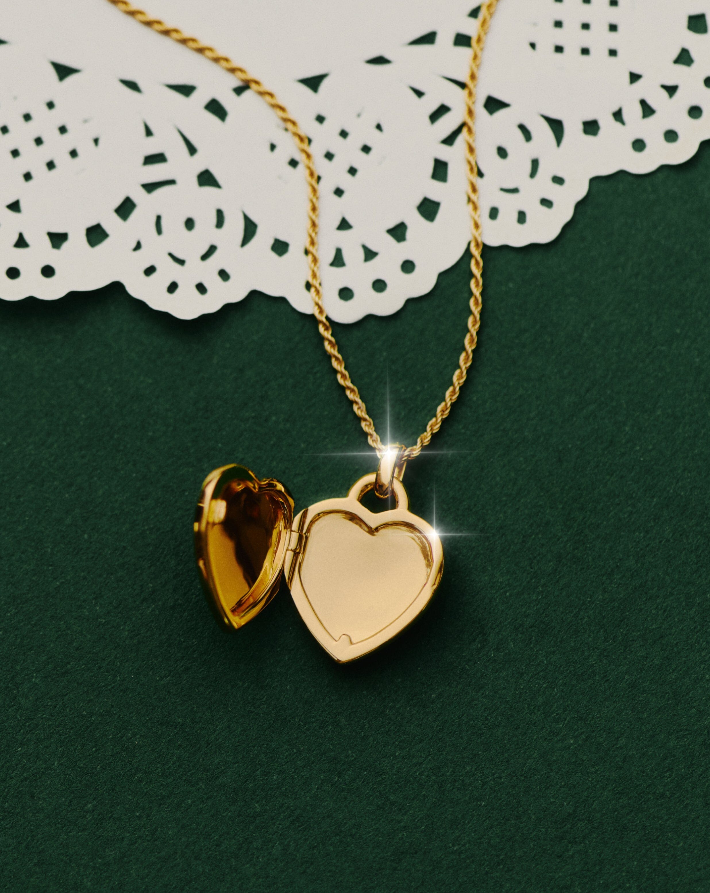 Engravable Heart Ridge Locket Pendant Necklace | 18k Gold Vermeil/Rainbow Moonstone Necklaces Missoma 