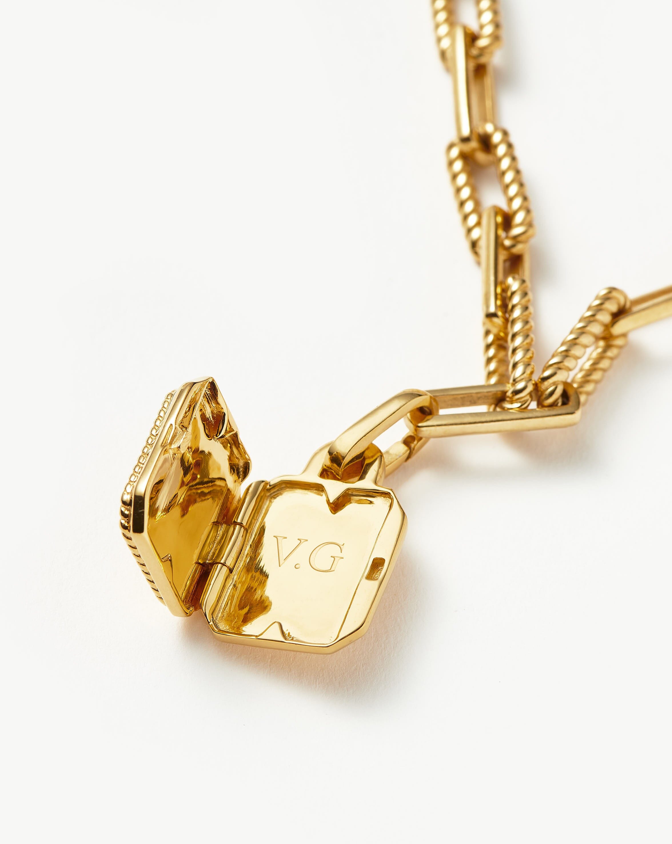 Engravable Square Locket Chain Necklace | 18k Gold Plated/Rainbow Moonstone Necklaces Missoma 