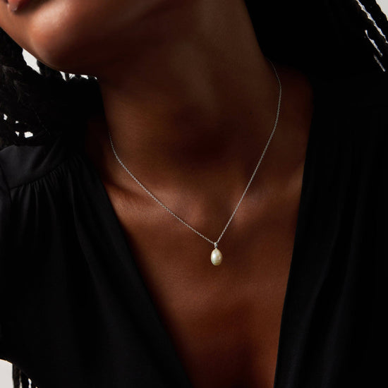 Fine Baroque Pearl Organic Pendant Necklace | 14k Solid White Gold/Pearl Necklaces Missoma 
