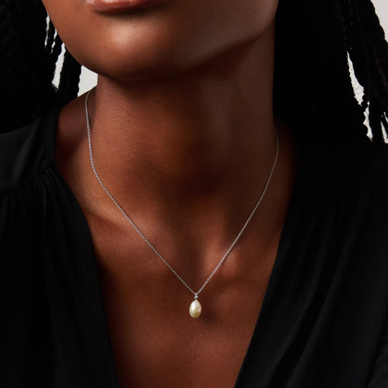 Fine Baroque Pearl Organic Pendant Necklace | 14k Solid White Gold/Pearl Necklaces Missoma 