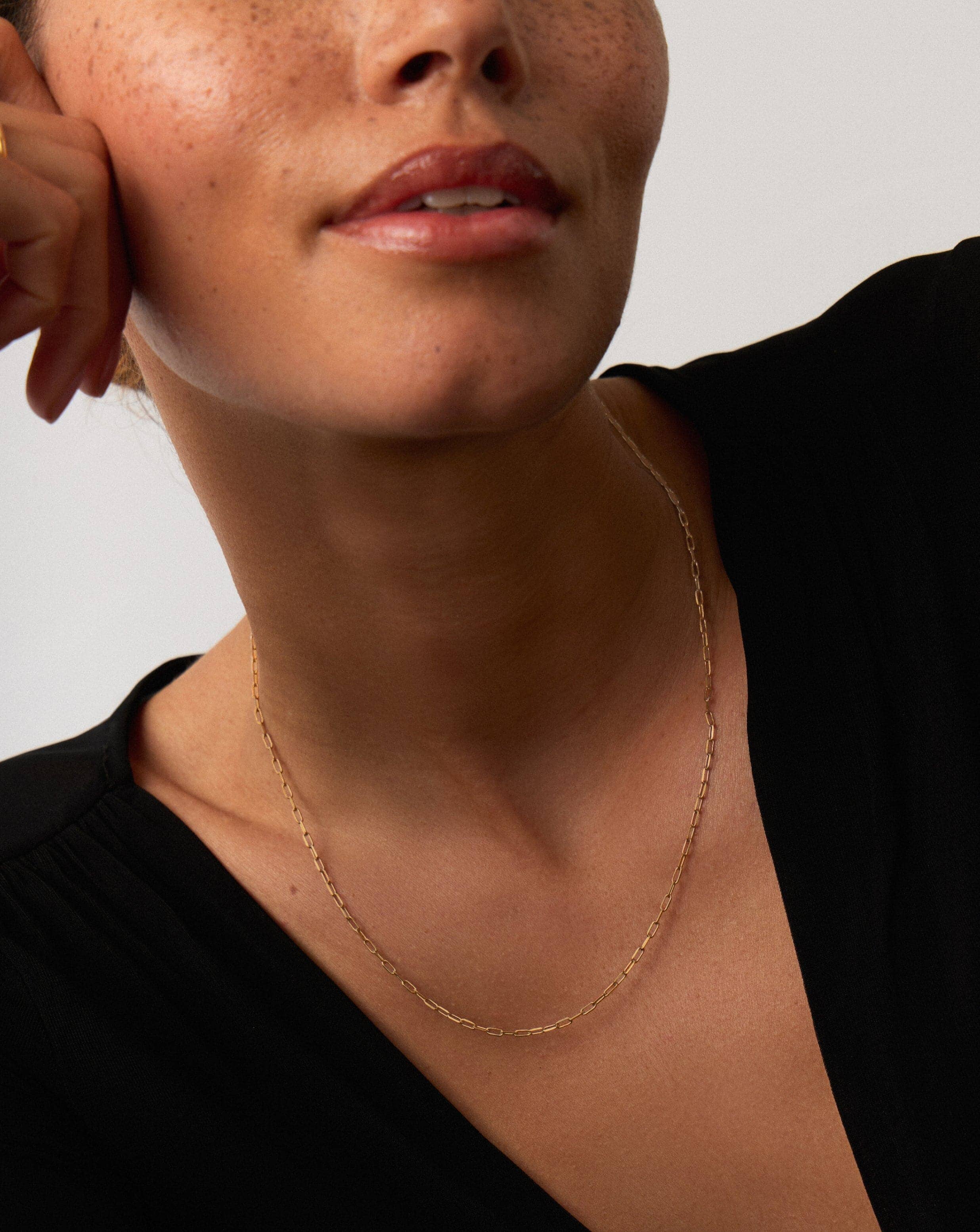 Fine Classic Paperclip Chain Necklace | 14k Solid Gold Necklaces Missoma 