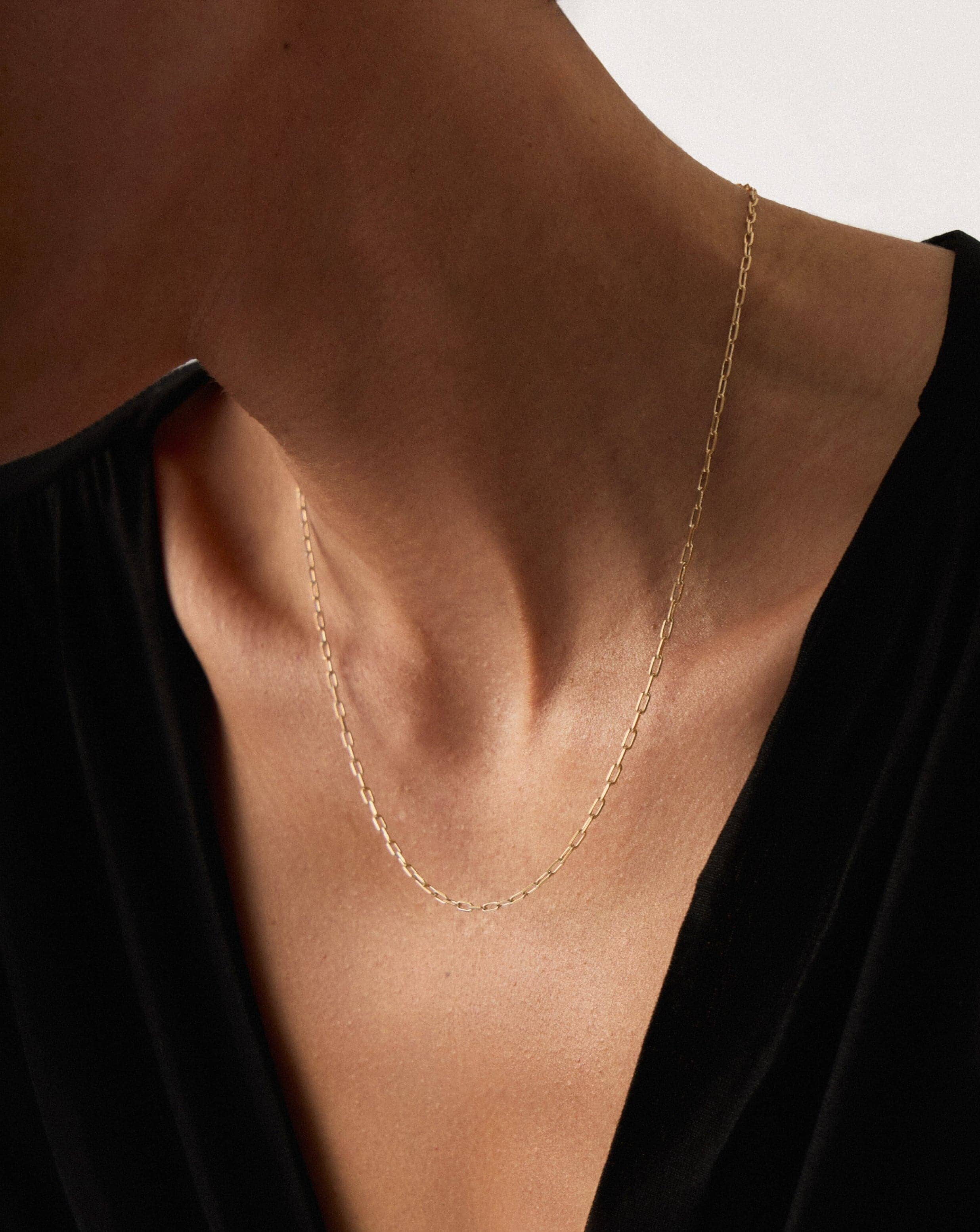 Fine Classic Paperclip Chain Necklace | 14k Solid Gold Necklaces Missoma 