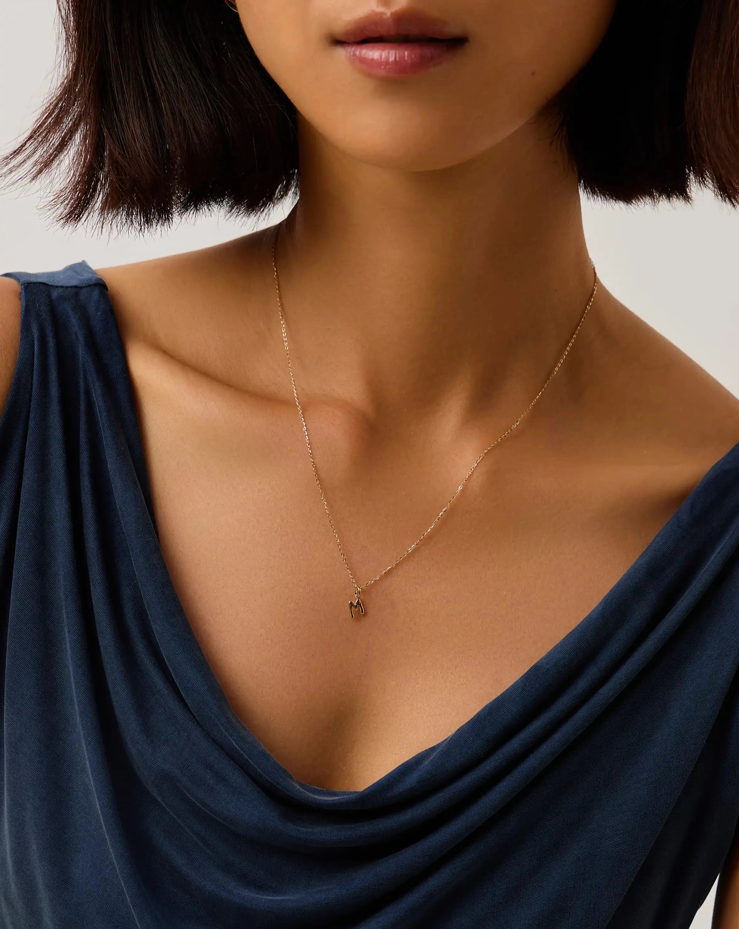 Fine Initial Mini Pendant Necklace - M | 14k Solid Gold Necklaces Missoma 