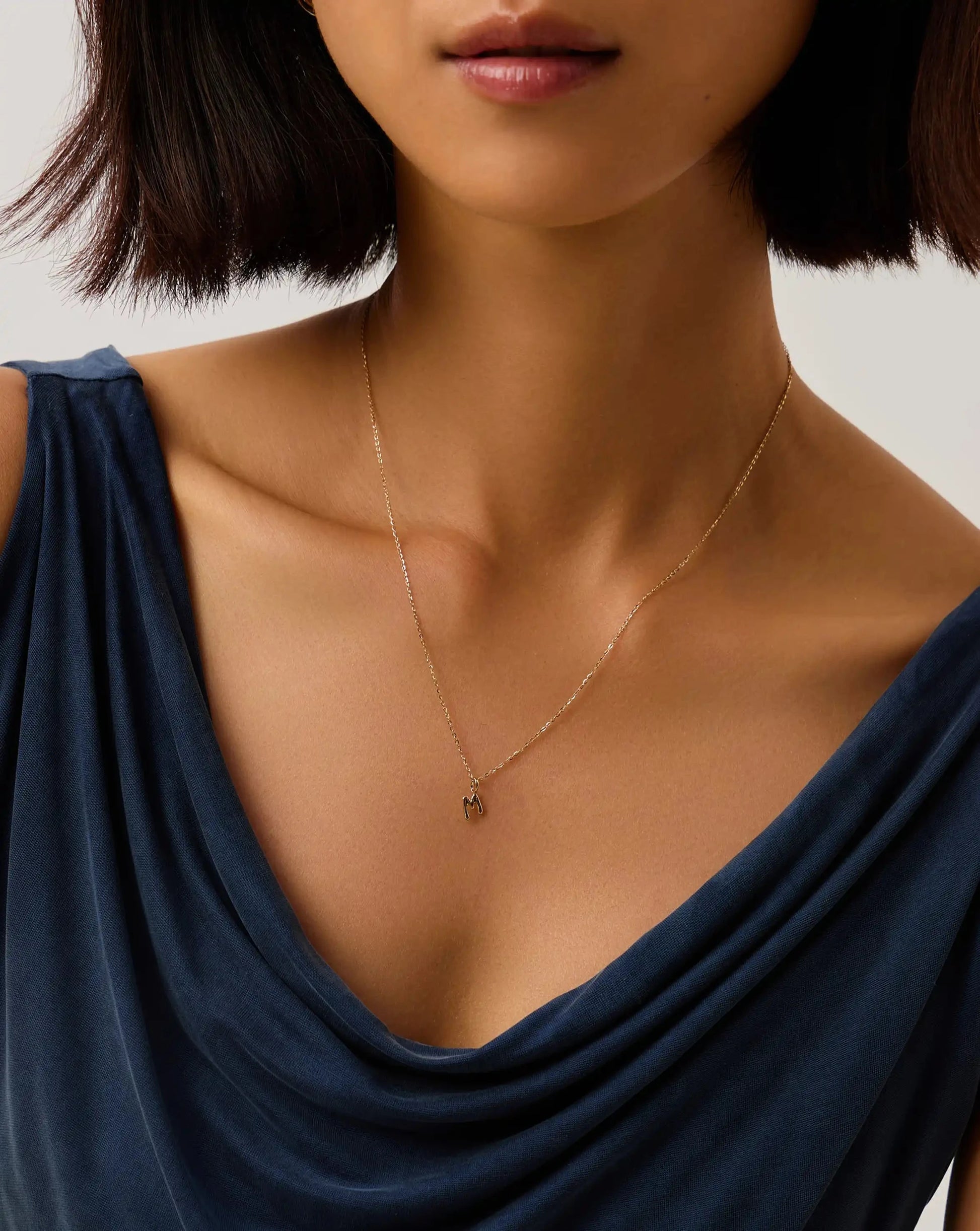 Fine Initial Mini Pendant Necklace - M | 14k Solid Gold Necklaces Missoma 