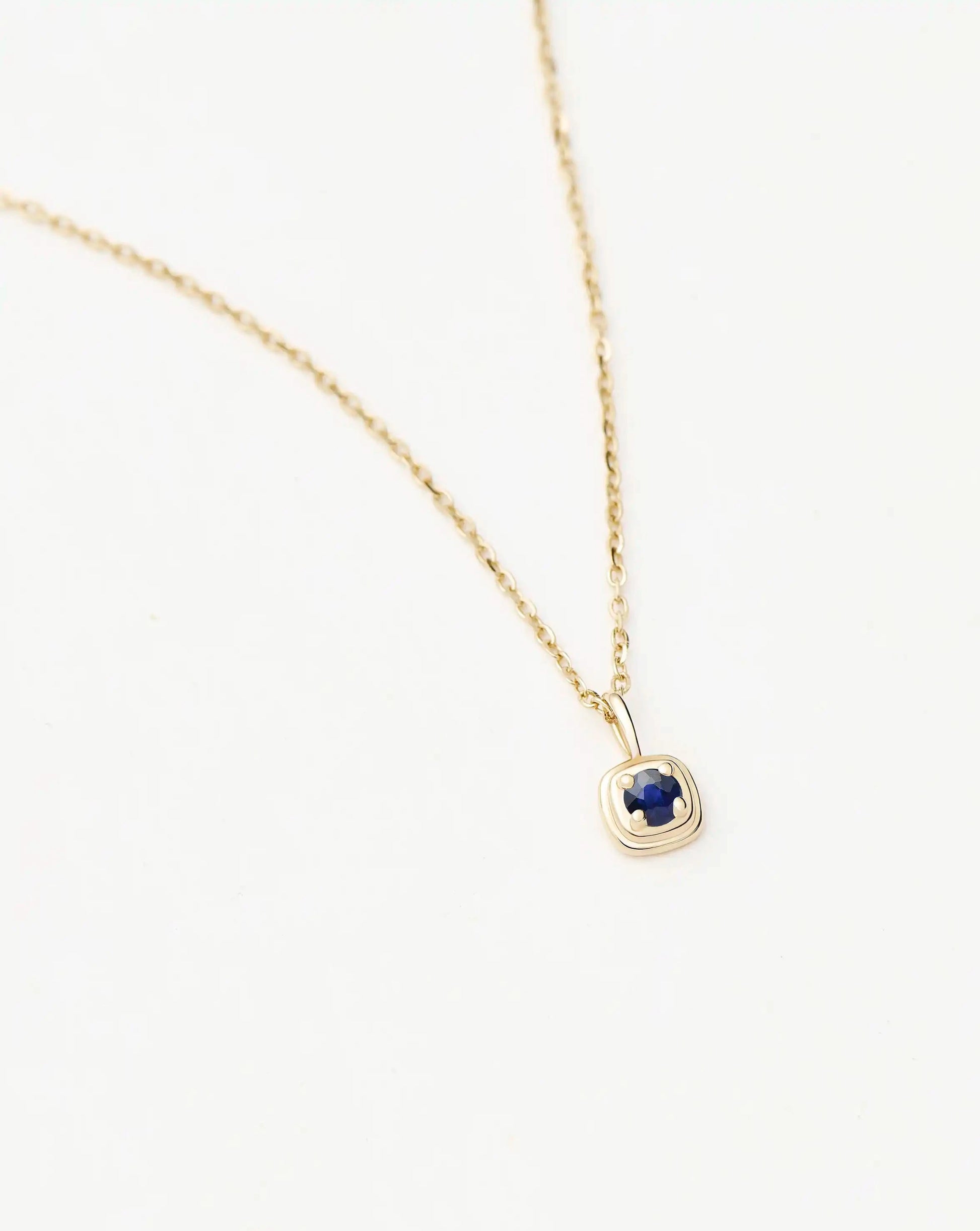 Fine September Birthstone Pendant Necklace | 14k Solid Gold/Blue Sapphire Necklace Missoma 