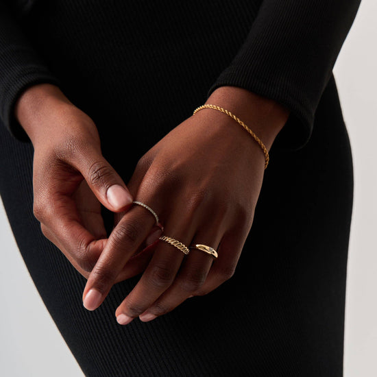 Fine Twisted Classic Ring | 14k Solid Gold Rings Missoma 