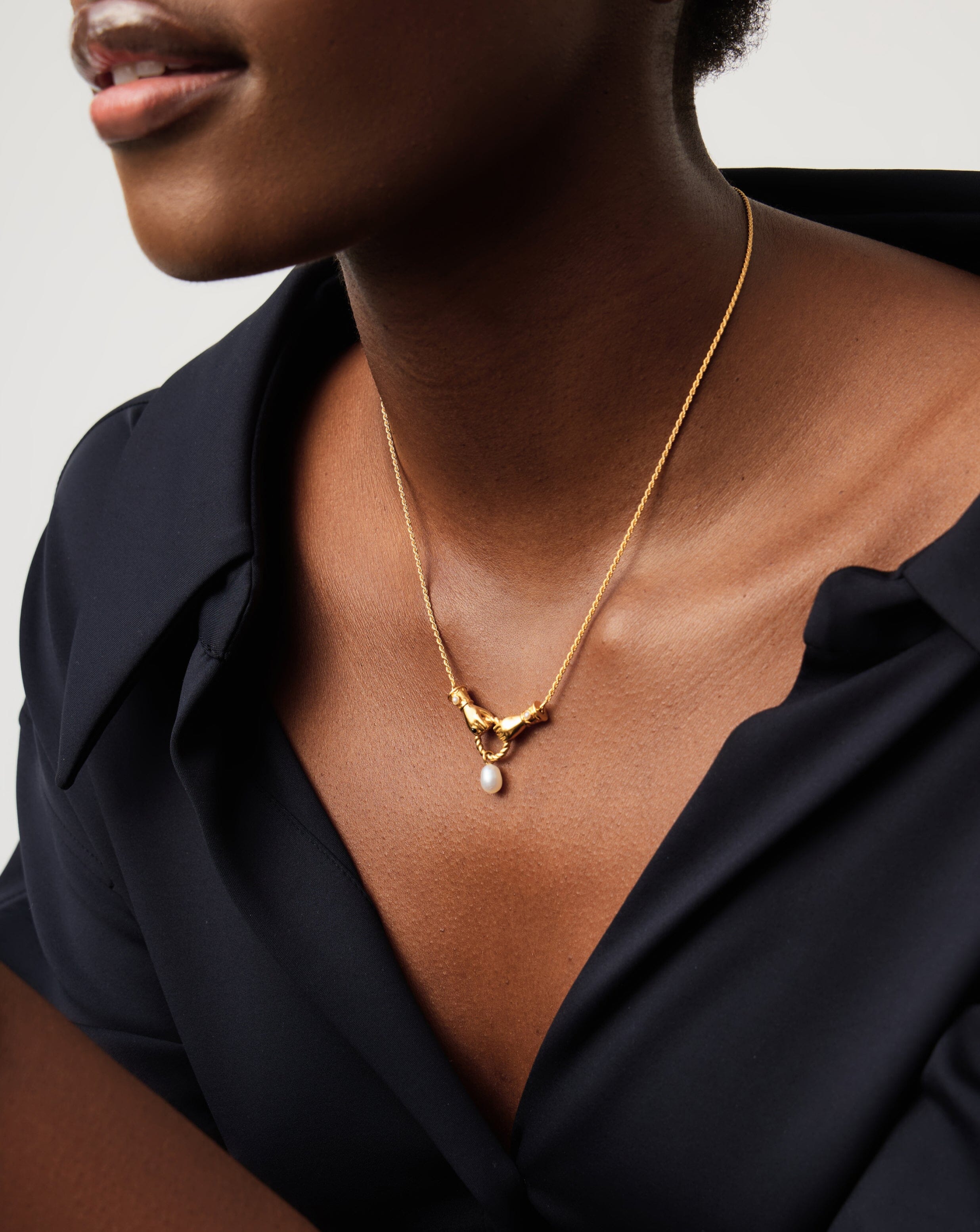 Harris Reed In Good Hands Drop Pendant Necklace | 18k Gold Plated/Pearl & Black Onyx Necklaces Missoma 