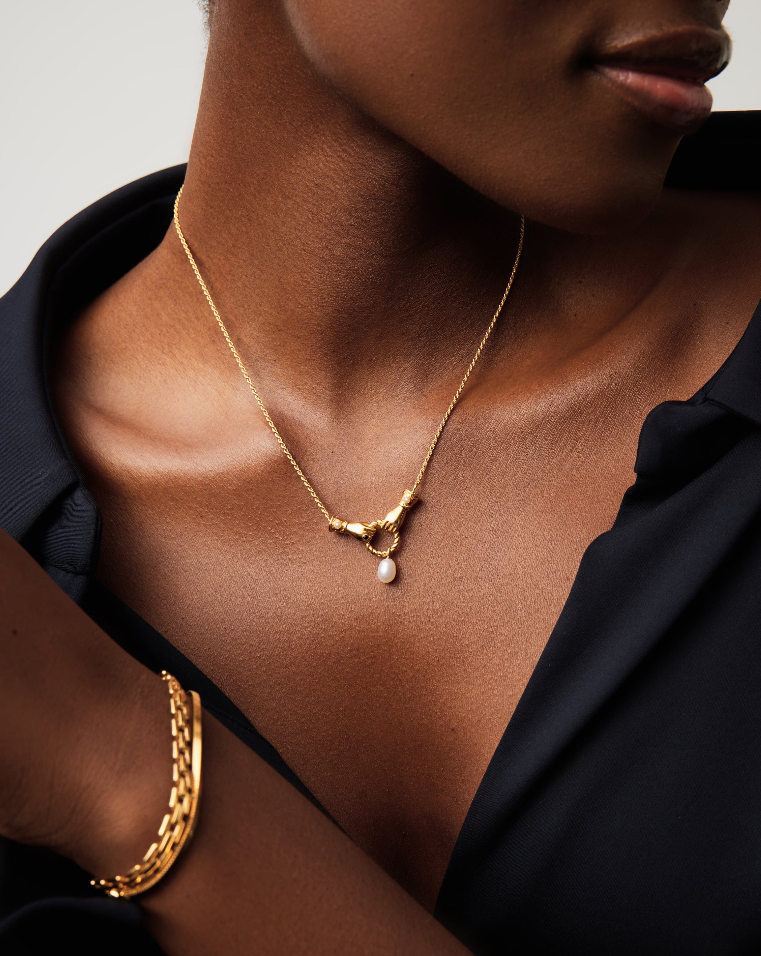 Harris Reed In Good Hands Drop Pendant Necklace | 18k Gold Plated/Pearl & Black Onyx Necklaces Missoma 