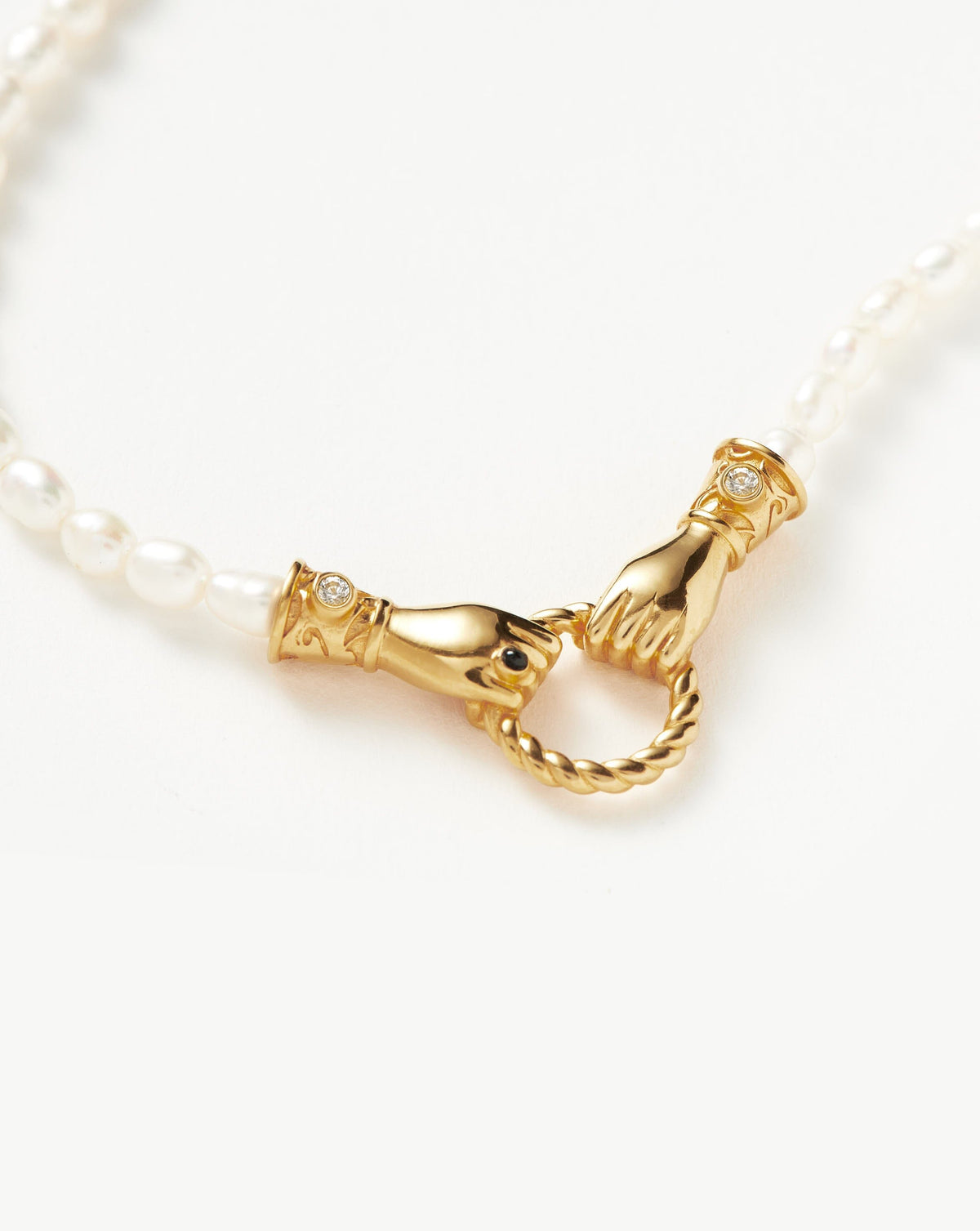 Harris Reed Arrows Harris Reed In Good Hands Pearl Pendant Necklace | Gold | Missoma US