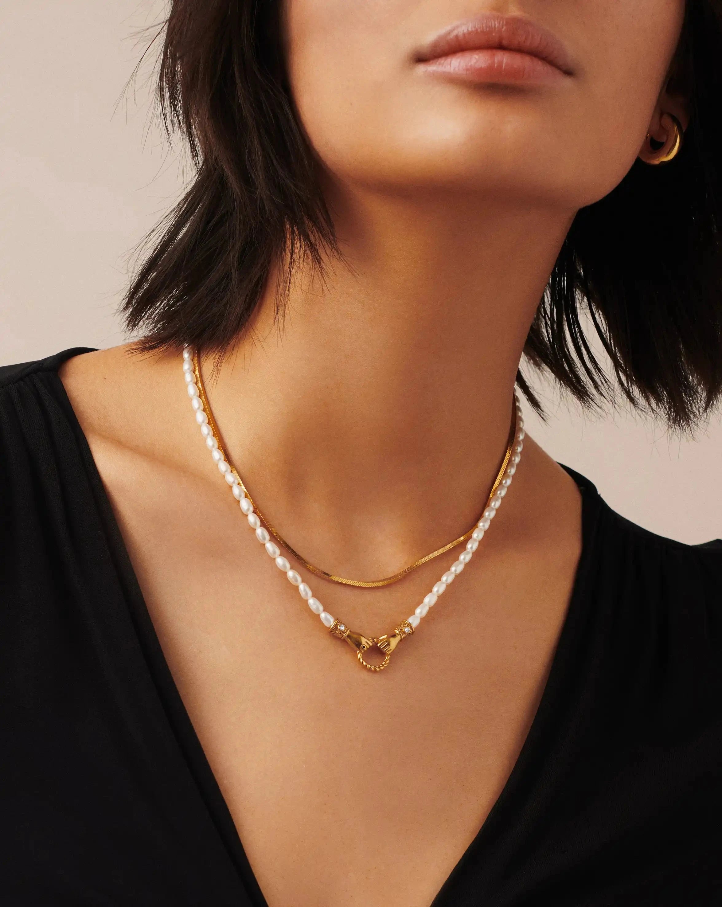 Harris Reed In Good Hands Pearl Pendant Necklace | 18k Gold Plated/Pearl & Black Onyx Necklaces Missoma 