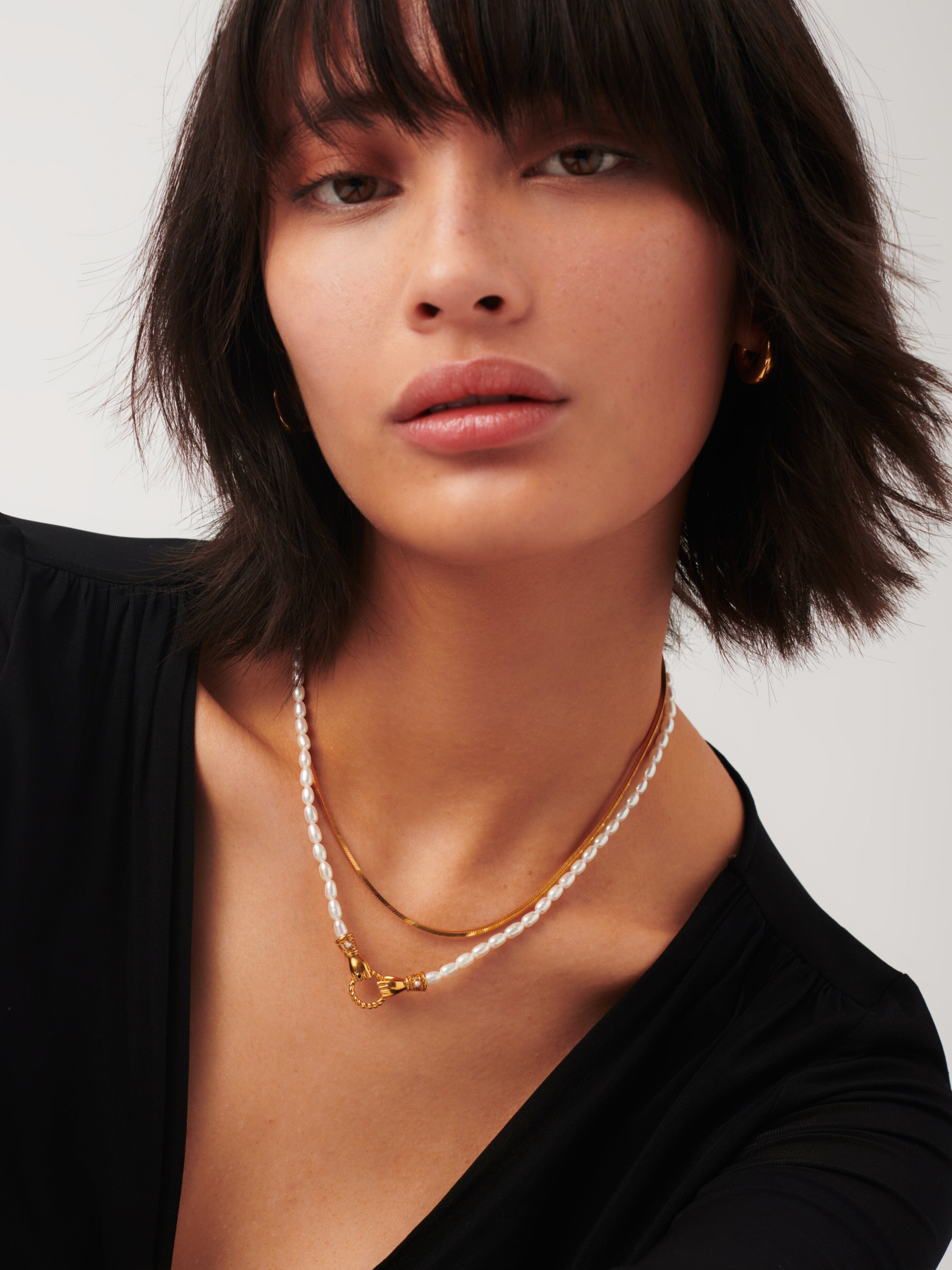 Harris Reed Short In Good Hands Pearl Necklace | 18ct Gold Plated/Pearl & Black Onyx Necklaces Missoma 