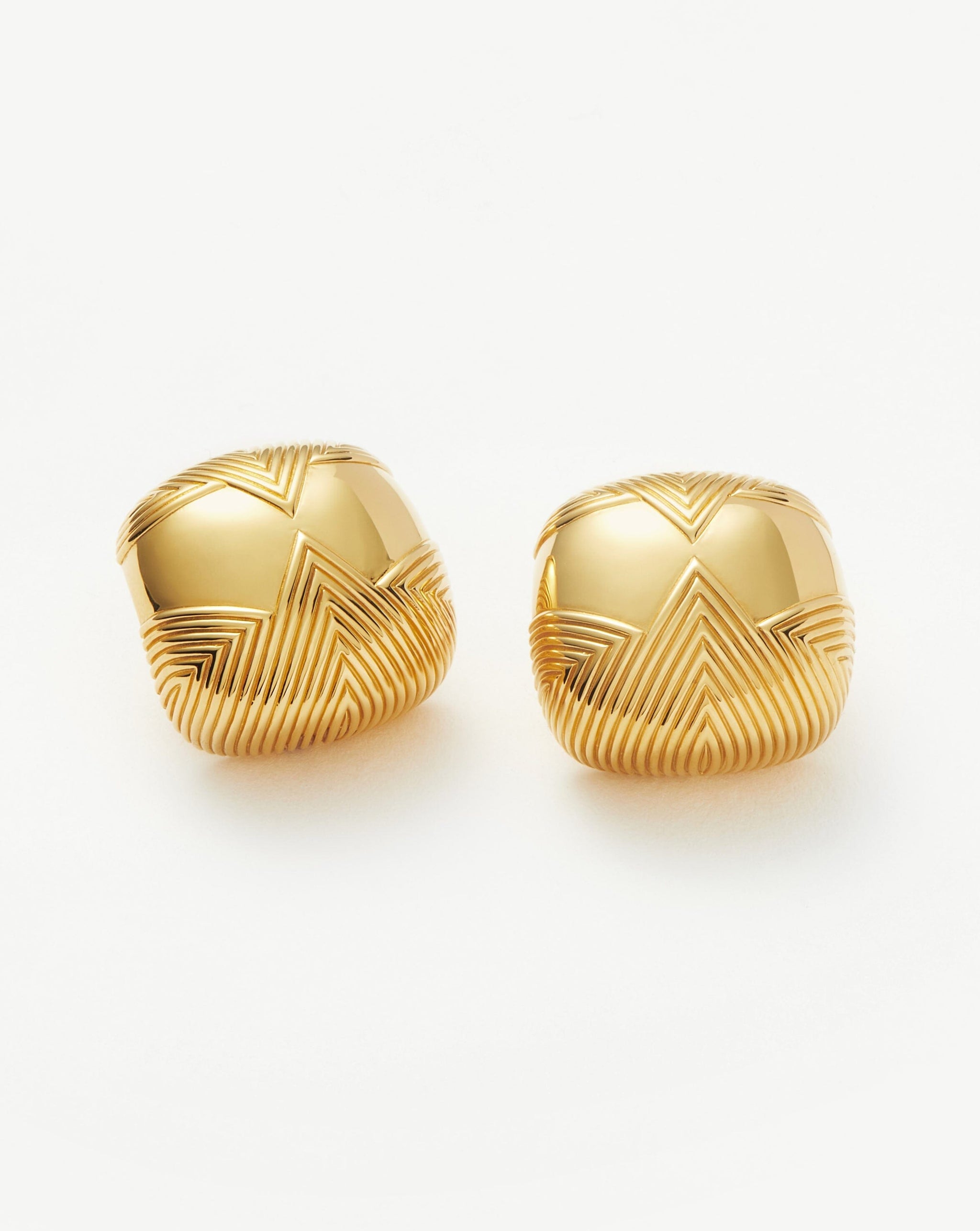 Hera Oversized Dome Ridge Stud Earrings | 18ct Gold Plated Earrings Missoma 