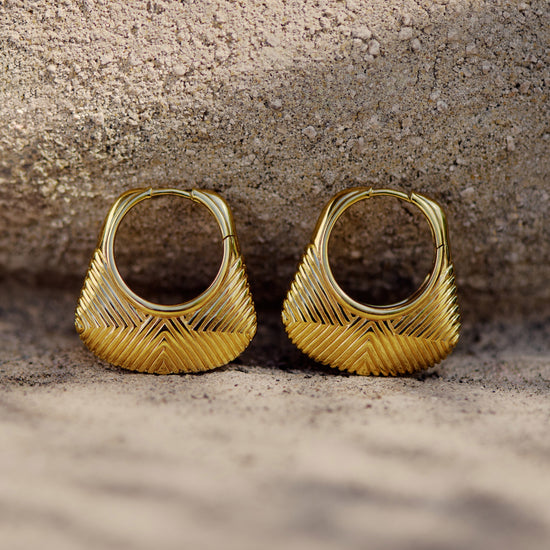 Hera Ridge Hoop Earrings Earrings Missoma 