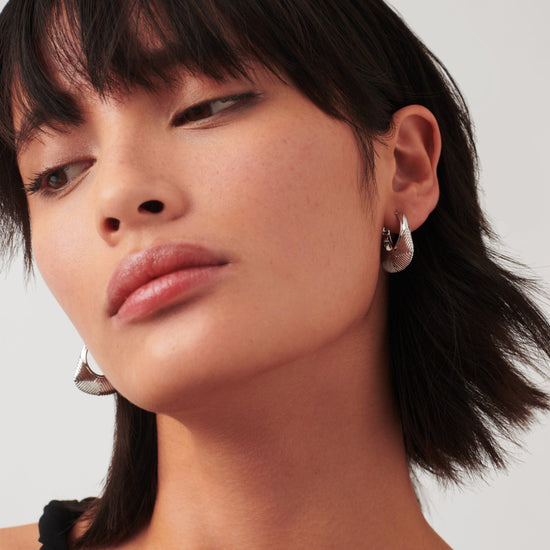 Hera Ridge Hoop Earrings | Silver Plated Earrings Missoma 