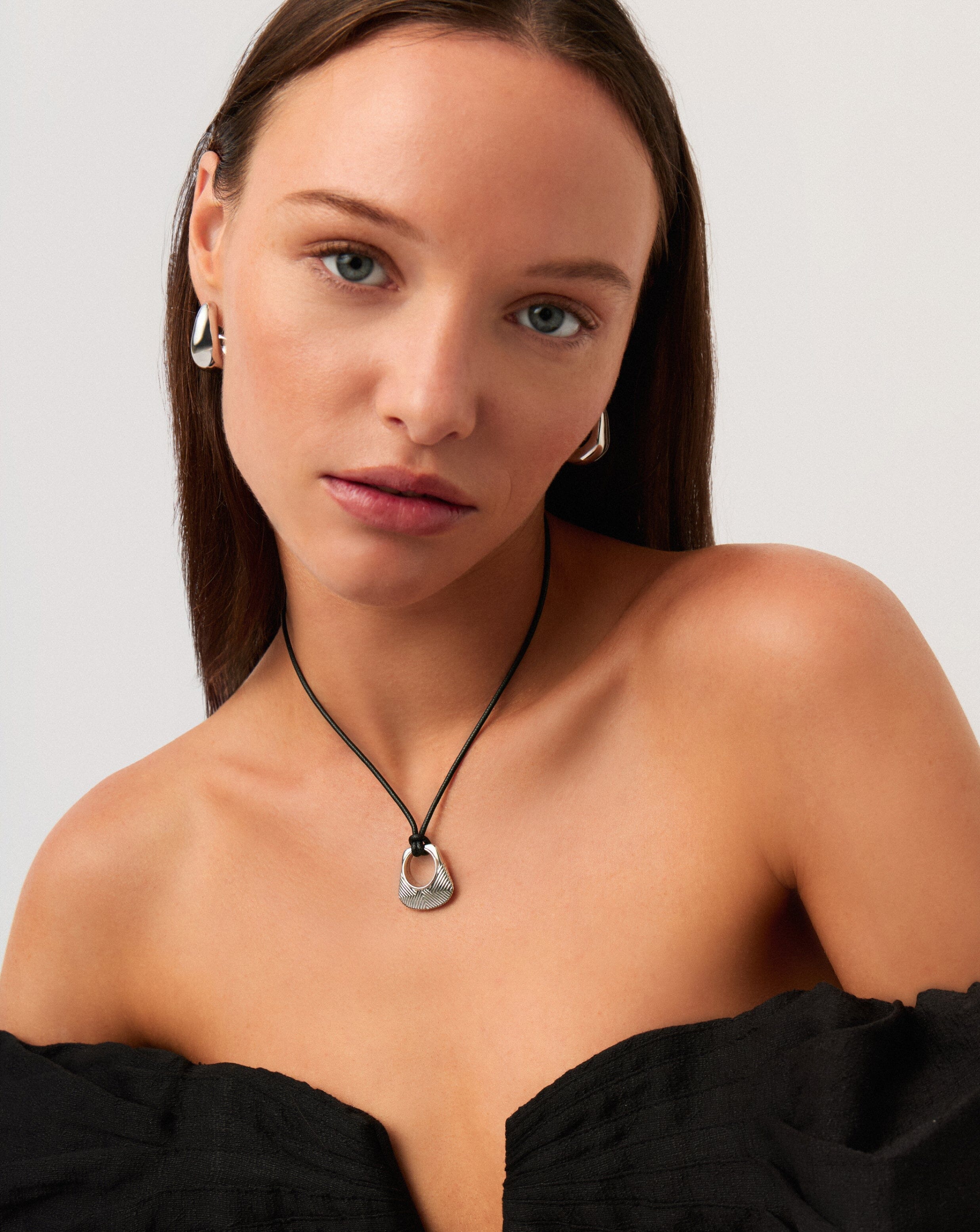 Hera Ridge Pendant Cord Necklace | Silver Plated Necklaces Missoma 
