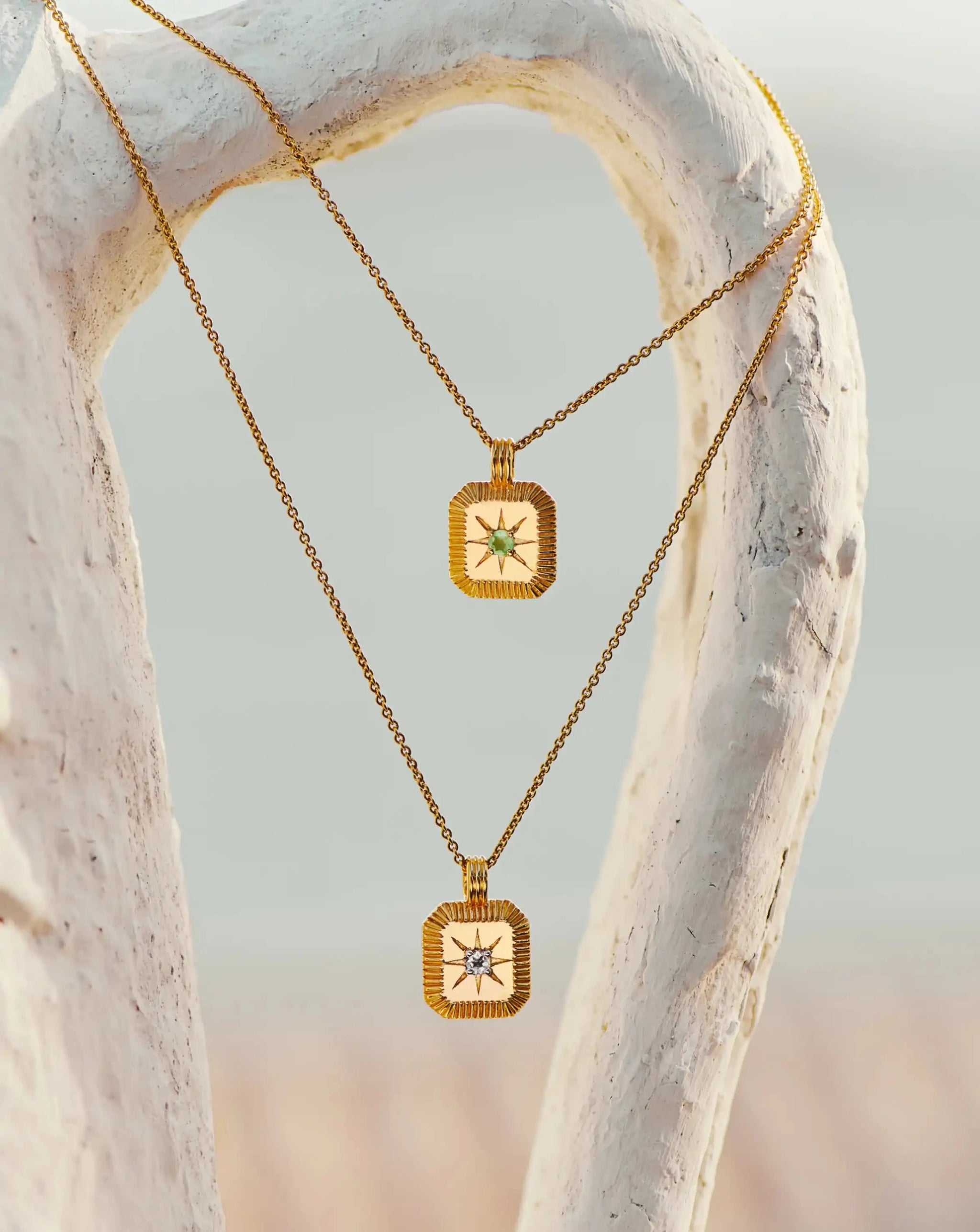 June Birthstone Pendant Necklace | 18k Gold Vermeil/Rainbow Moonstone Necklaces Missoma 