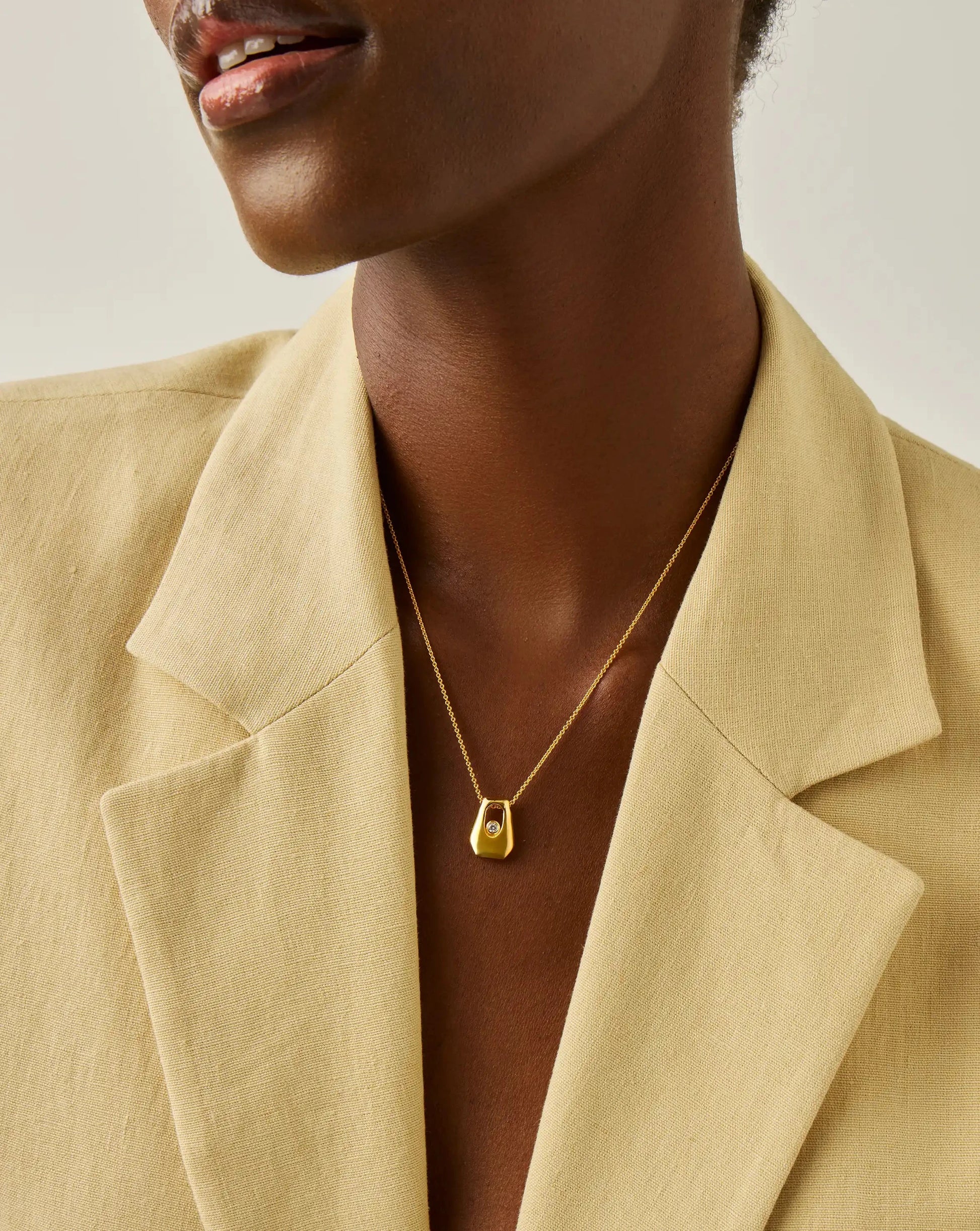 Lucy Williams Arco Pendant Necklace | 18k Gold Vermeil Necklaces Missoma 