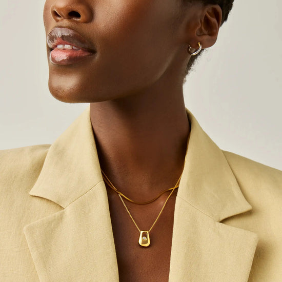 Lucy Williams Arco Pendant Necklace | 18k Gold Vermeil Necklaces Missoma 