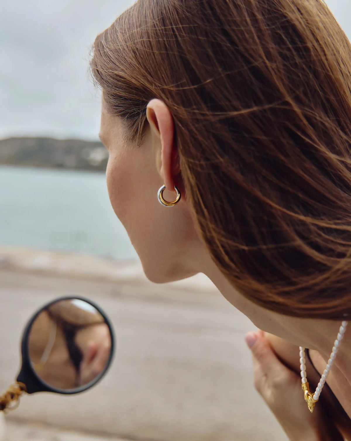 Lucy Williams Entwine Small Hoop Earrings | Mixed Metal Earrings Missoma 