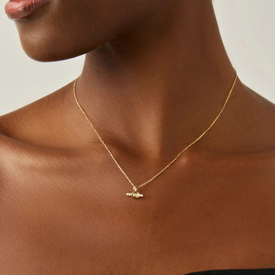 Lucy Williams Fine Diamond T-Bar Pendant Necklace | 14k Yellow Gold Necklaces Missoma 