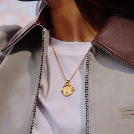 Lucy Williams Medium Engravable Roman Arc Coin Necklace | 18k Gold Plated Necklaces Missoma 