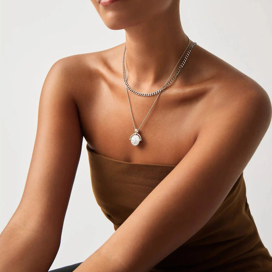 Lucy Williams Medium Engravable Roman Arc Coin Necklace | Silver Plated Necklaces Missoma 