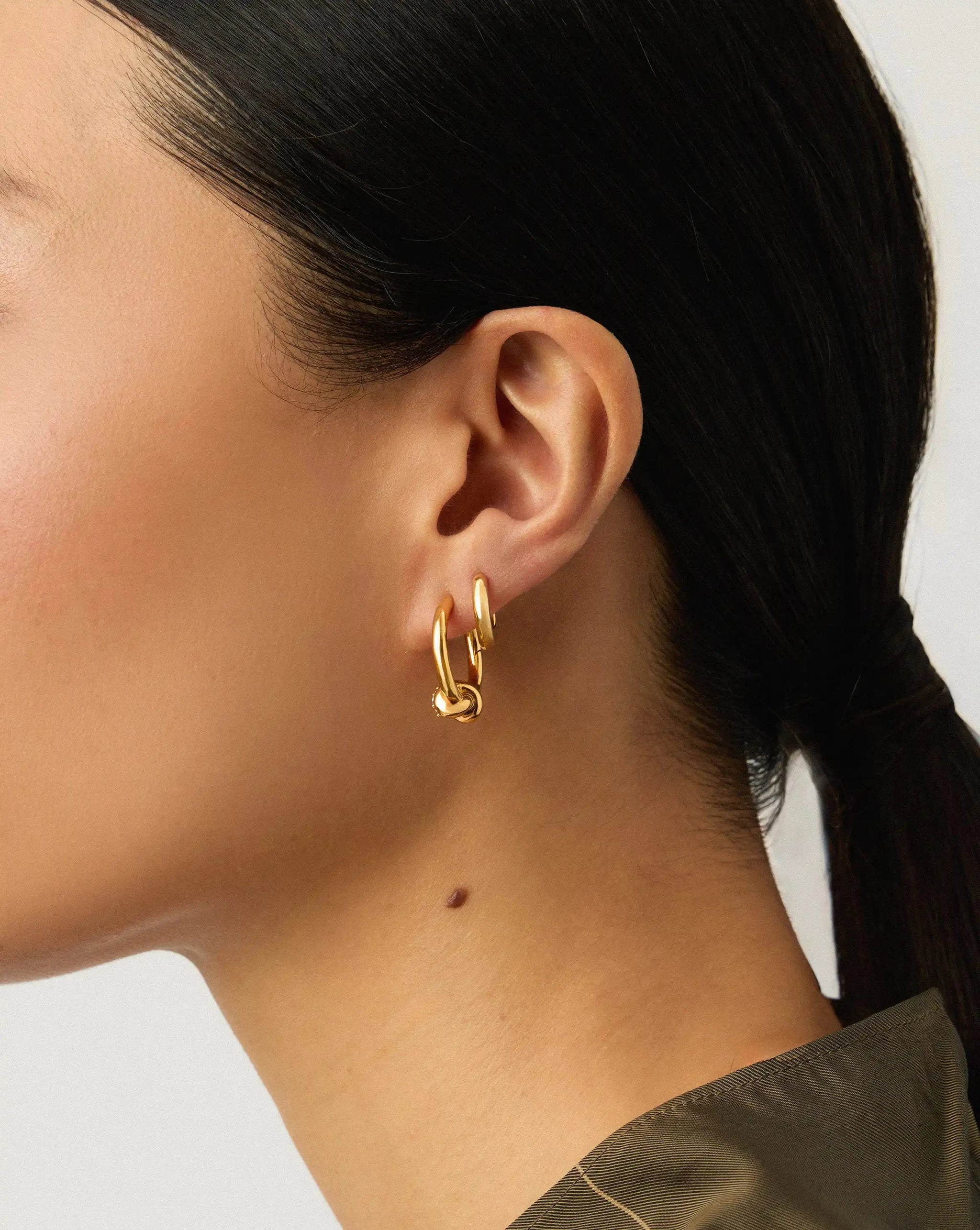 Lucy Williams Pavé Knot & Classic Tunnel Earrings Set | 18k Gold Plated/18k Gold Vermeil Earrings Missoma 