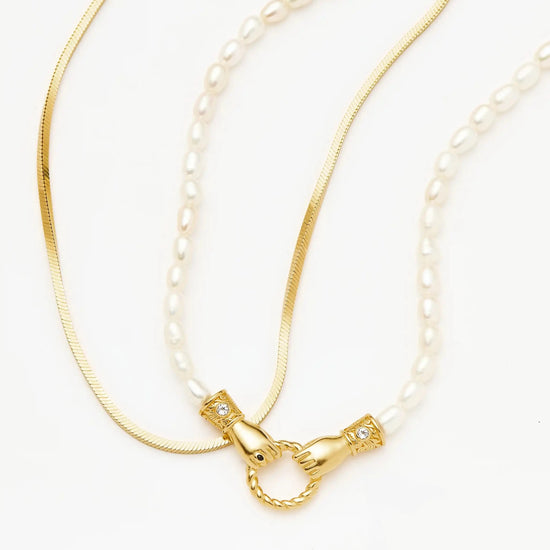 Lucy Williams Snake Chain & Harris Reed In Good Hands Necklace Set | 18k Gold Vermeil/18k Gold Plated/Pearl & Black Onyx Necklaces Missoma 