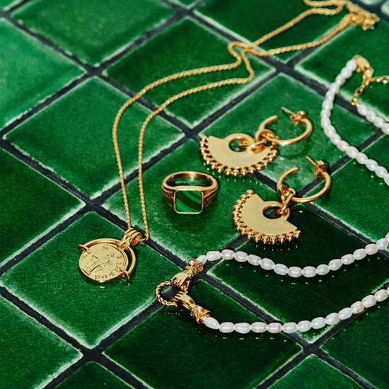 Lucy Williams Square Signet Ring | 18k Gold Vermeil/Malachite Rings Missoma 