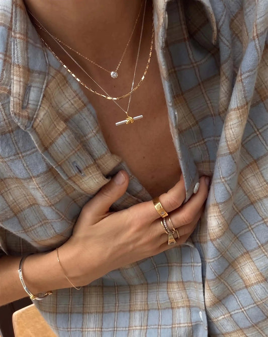 Lucy Williams T-Bar Knot Pendant Necklace | Mixed Metal Necklaces Missoma 
