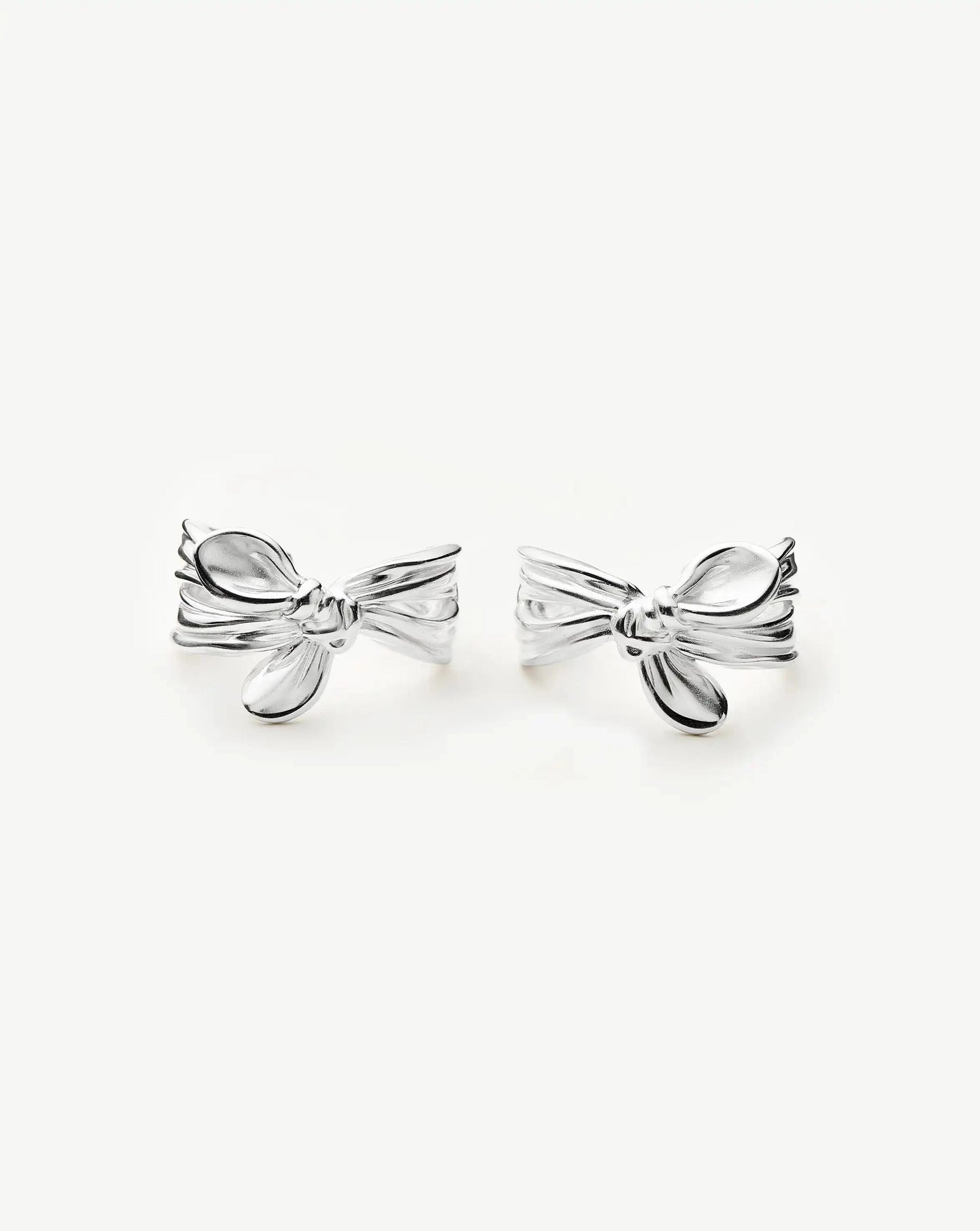MARKGONG Bow Hoop Earrings | Silver Plated Earrings Missoma 