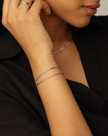Mini Paperclip Chain Bracelet | Platinum Plated Bracelets Missoma 