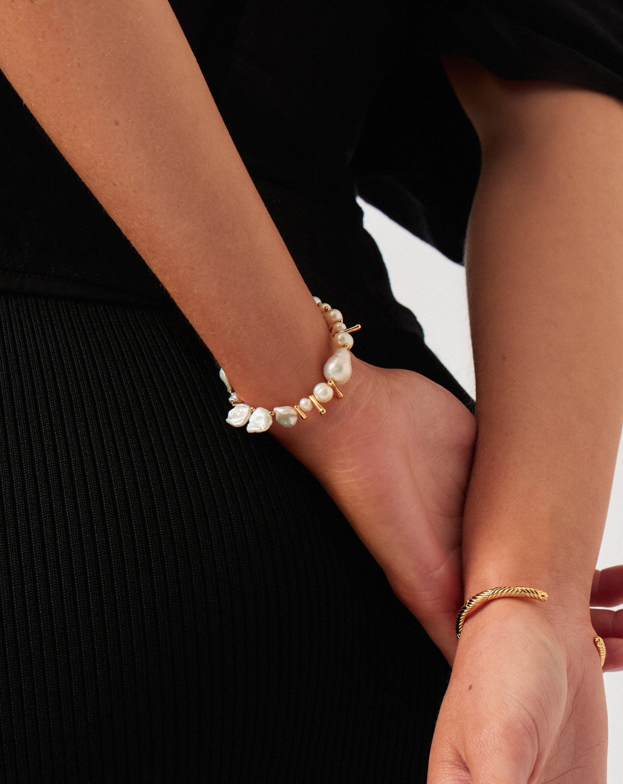 Mixed Pearl Statement Beaded Bracelet | 18k Gold Plated/Pearl Bracelets Missoma 