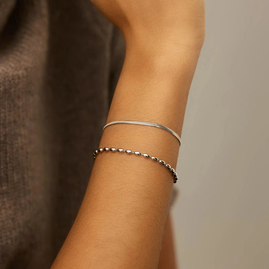 Molten Olive Chain Bracelet | Silver Plated Bracelets Missoma 