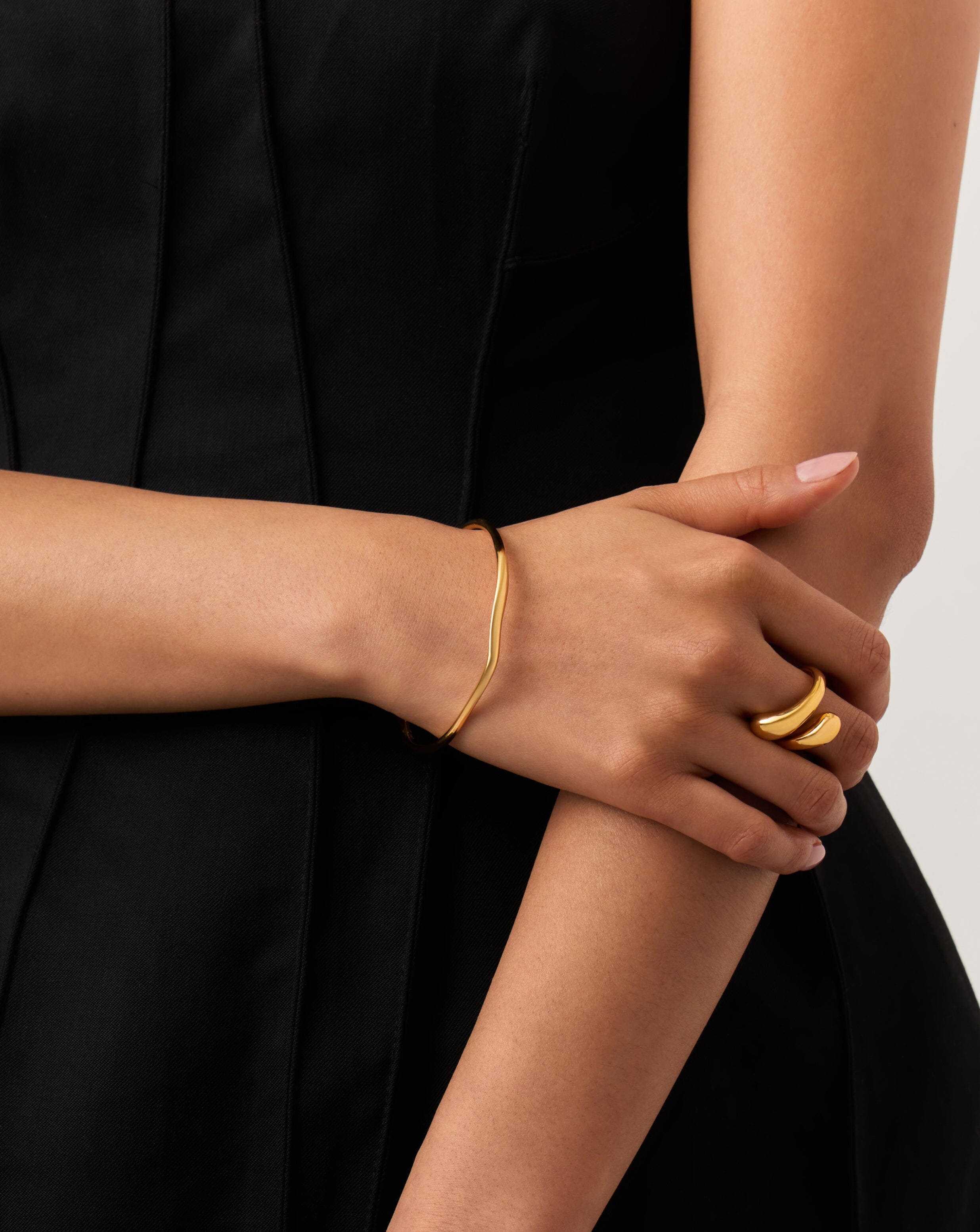 Molten Ripple Bangle | 18k Gold Vermeil Bracelets Missoma 