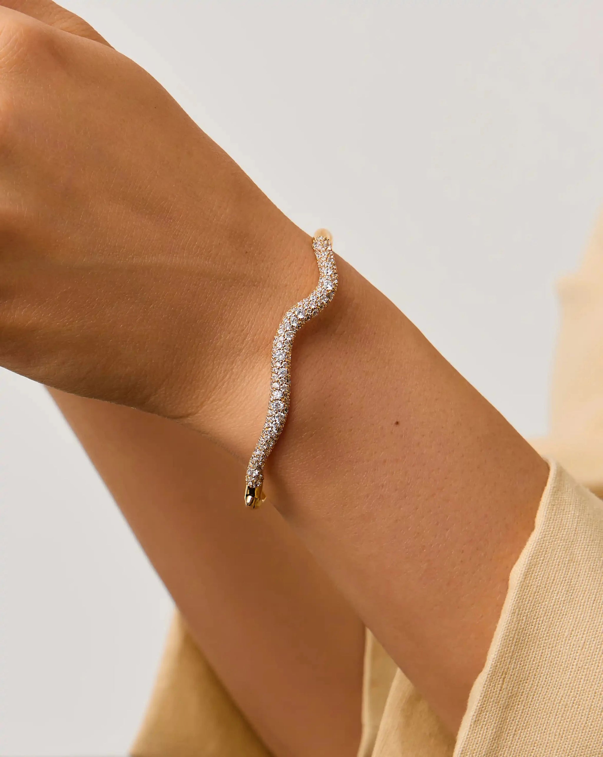 Molten Snow Ripple Hinged Bangle | 18k Gold Plated/Cubic Zirconia Bracelets Missoma 
