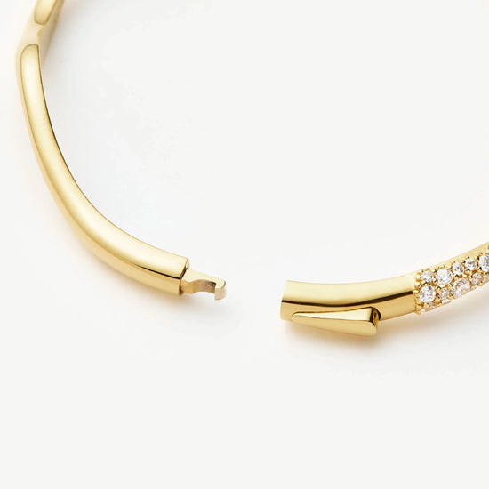 Molten Snow Ripple Hinged Bangle | 18k Gold Plated/Cubic Zirconia Bracelets Missoma 