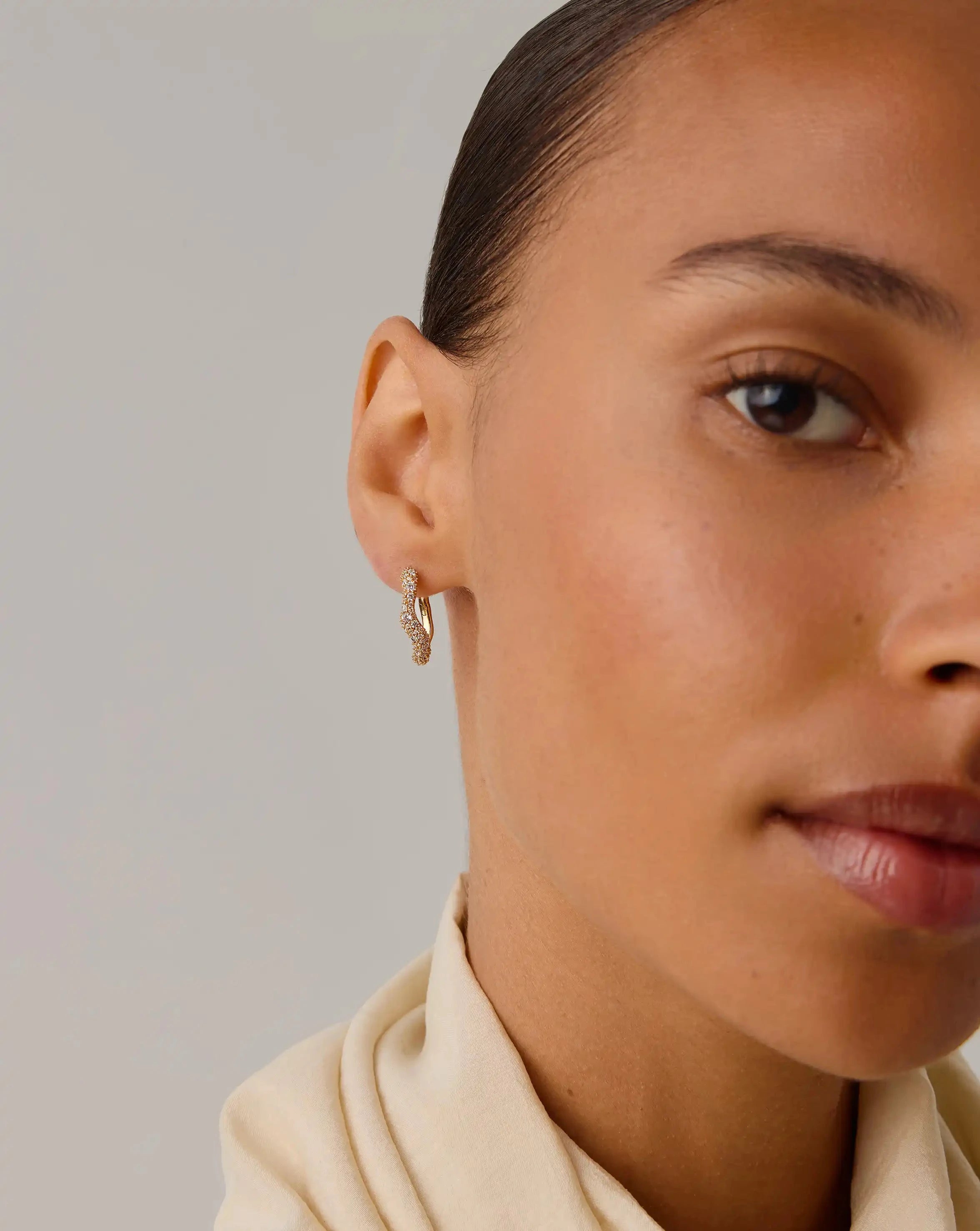 Molten Snow Small Hoop Earrings | 18k Gold Vermeil/Cubic Zirconia Earrings Missoma 